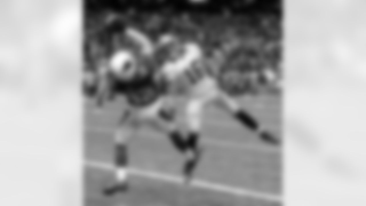 S Tyrann Mathieu: Two interceptions