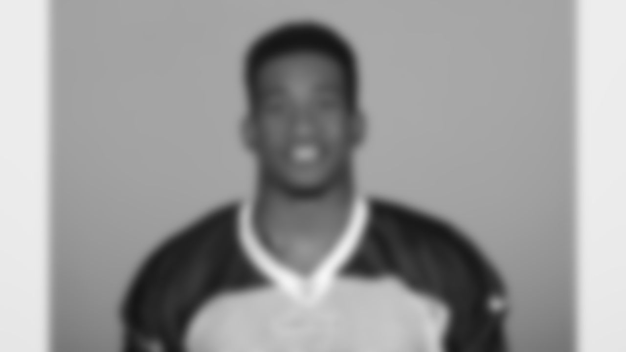 LB Adrian Tracy