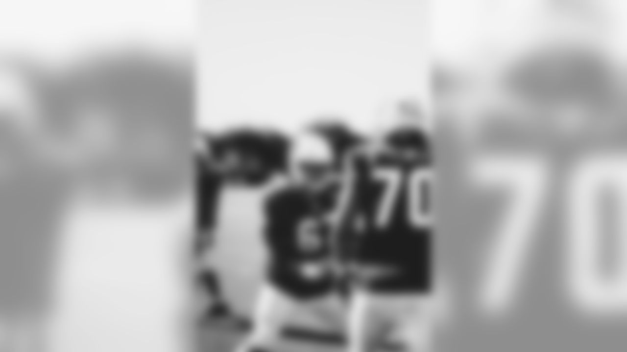OL Justin Pugh