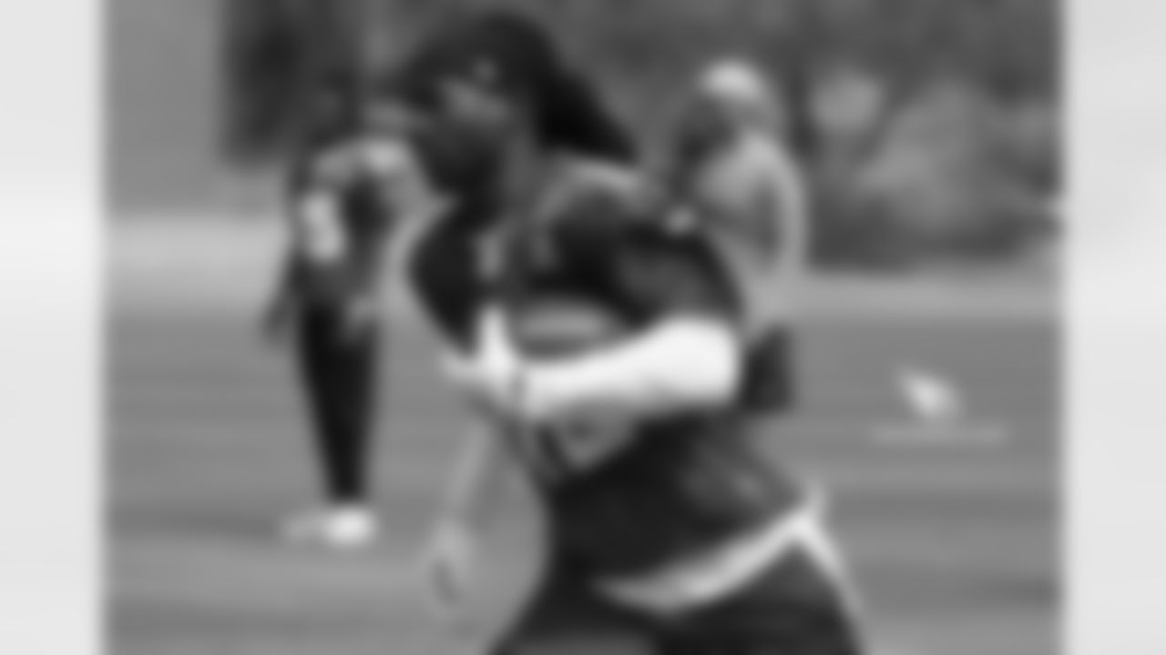 WR Cobi Hamilton