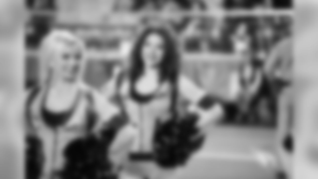 Cheerleaders Perform At Ghostbusters Halftime Show