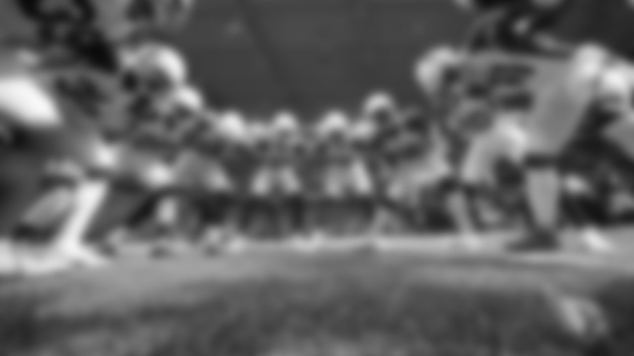 10. The Cardinals defensive backs huddle up before the game