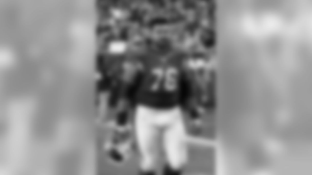 G Mike Iupati