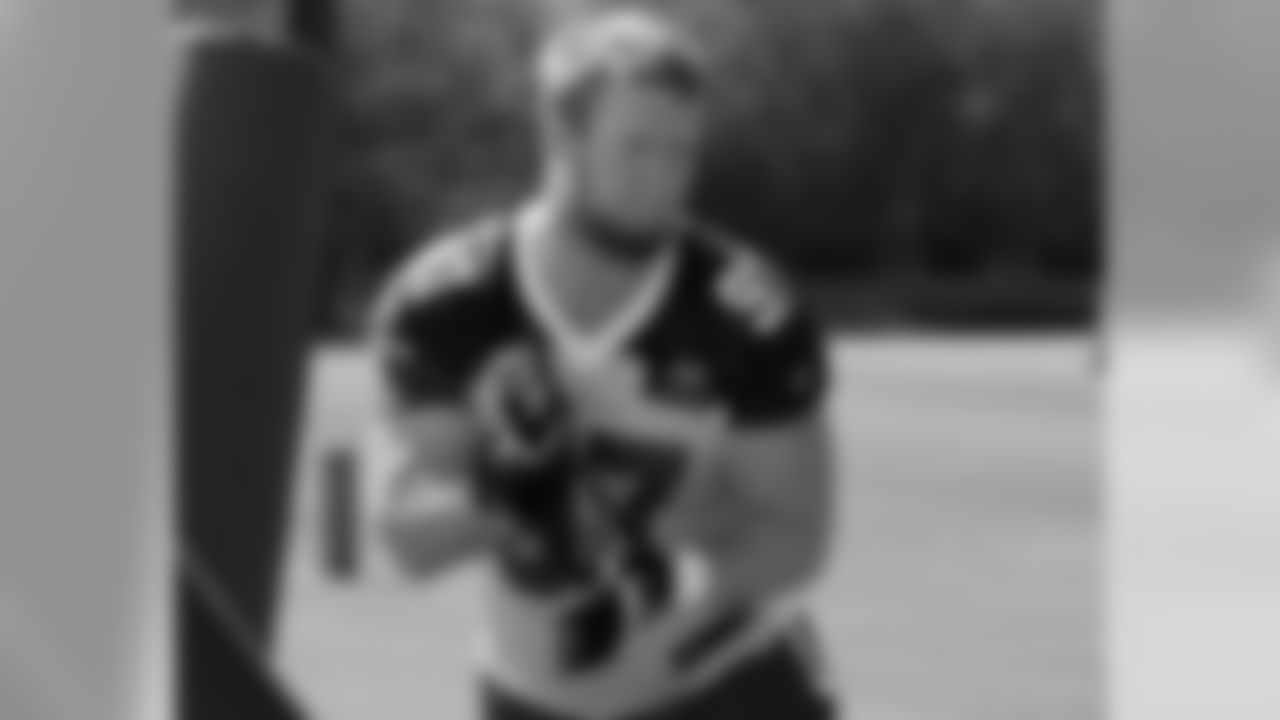 DT Josh Mauro