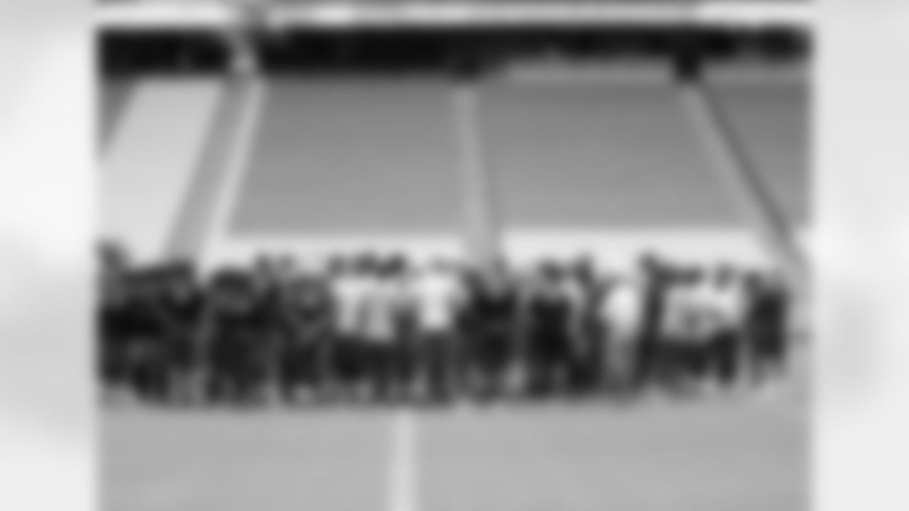 The Cardinals huddle up