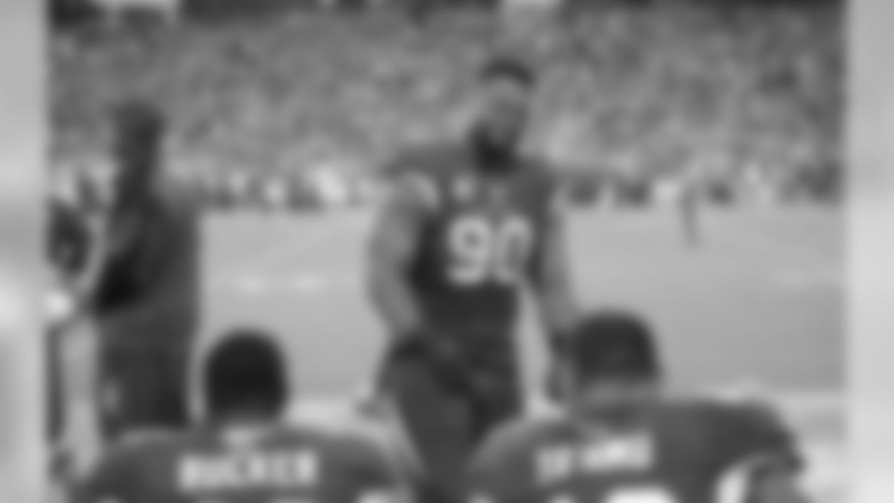 DT Darnell Dockett