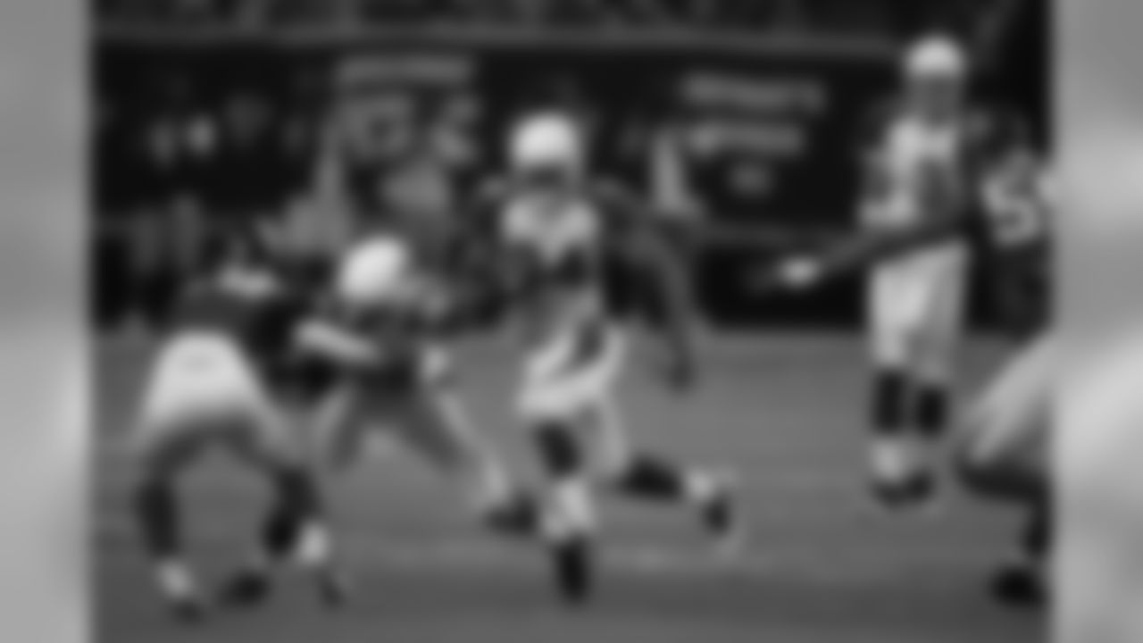 Tim Hightower rumbles 80 yards for a TD