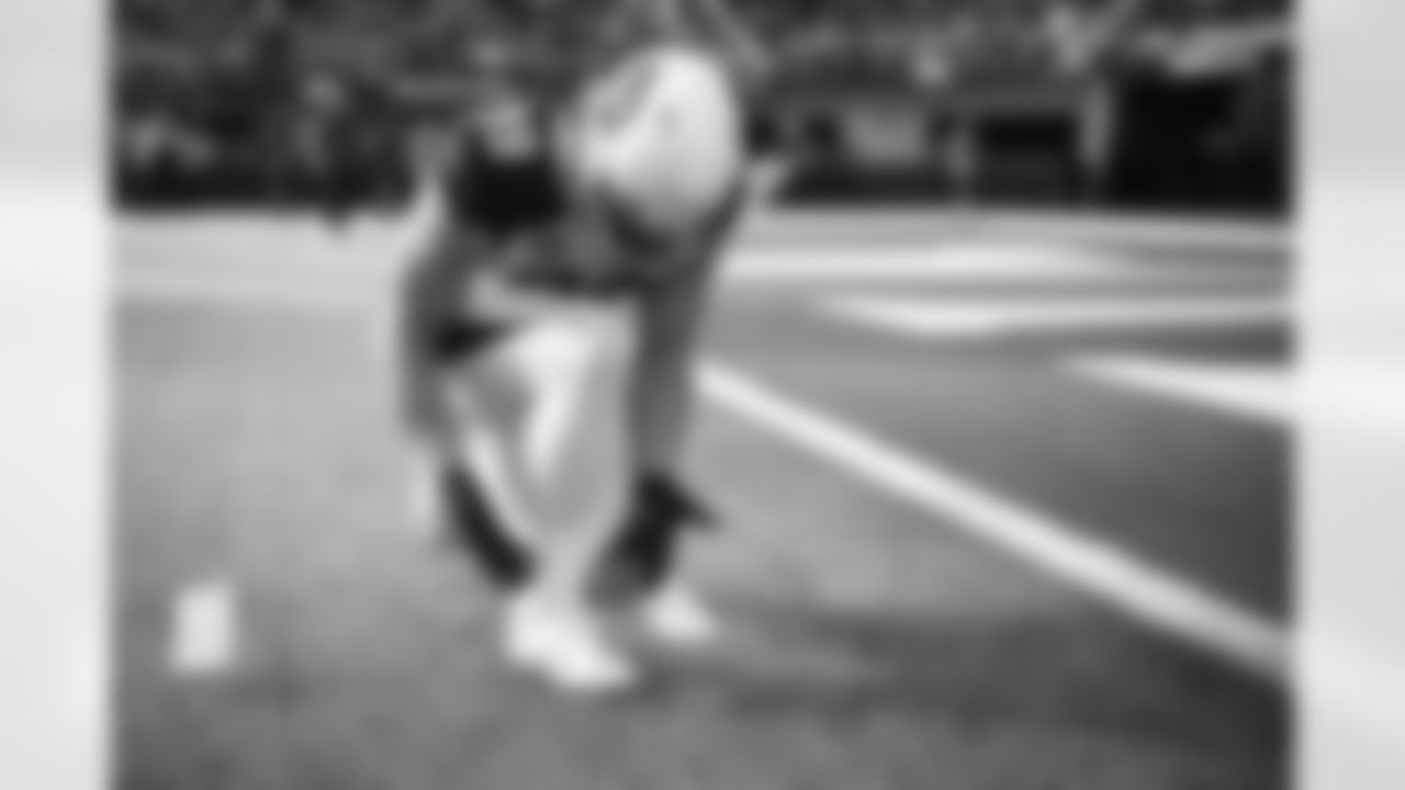 Arizona Cardinals defensive end J.J. Watt (99) during the 2022 regular season game between the Arizona Cardinals and the Minnesota Vikings on Sunday, Oct. 30, 2022 in Minneapolis, MN.