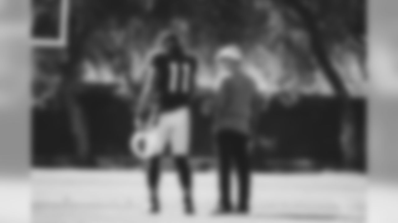 From left: WR Larry Fitzgerald, Coach Jerry Sullivan