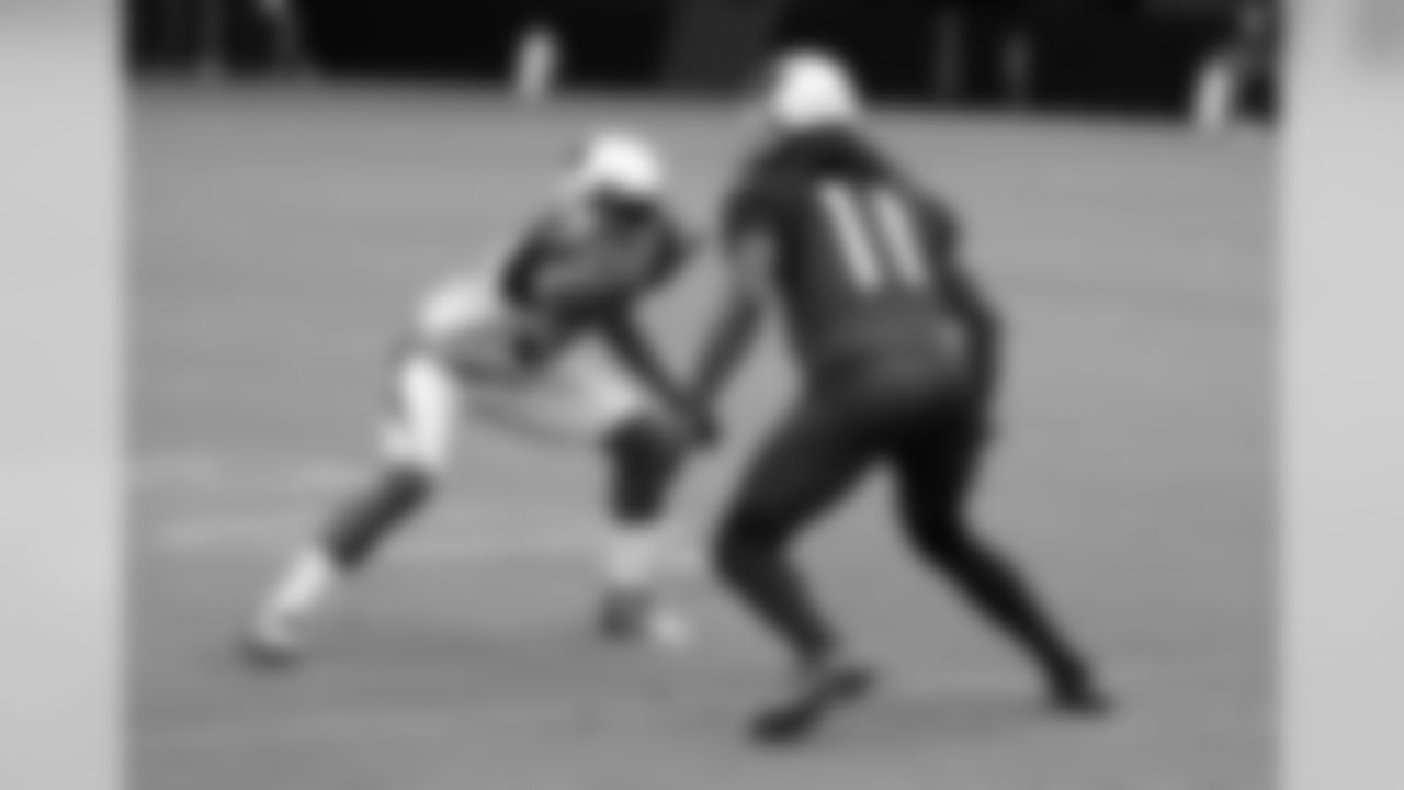 WR Larry Fitzgerald (11) vs CB Antonio Cromartie