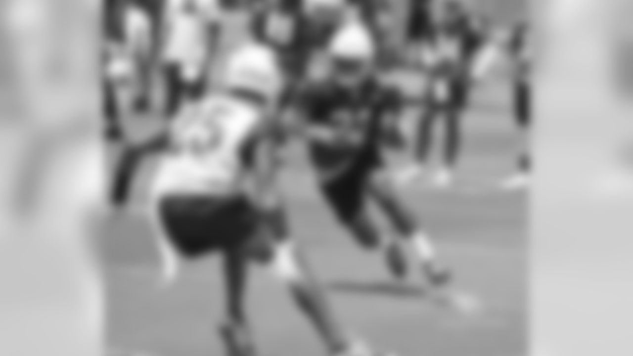 RB T.J. Logan