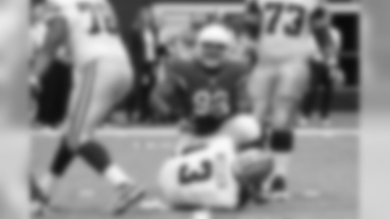 DT Dan Williams