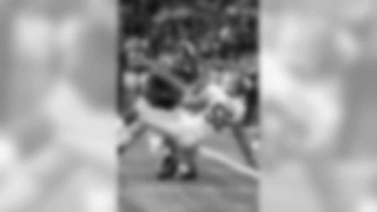 RT Joe Barksdale