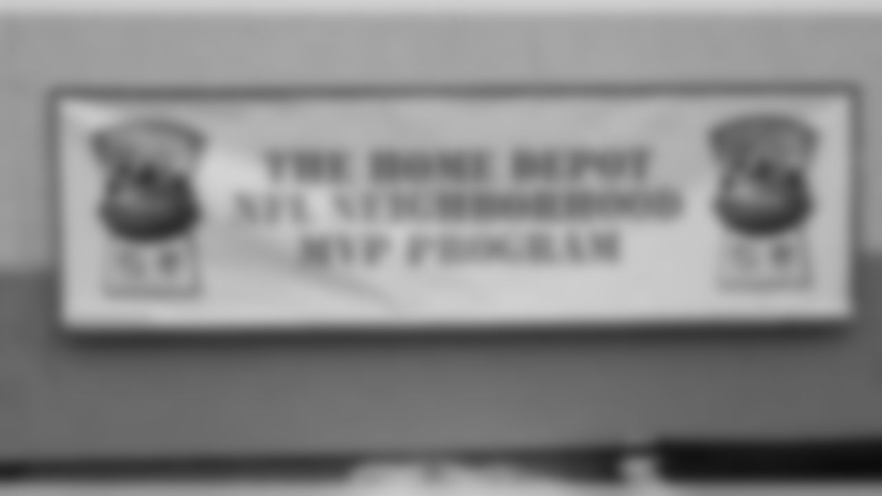 Warner Home Depot 2008