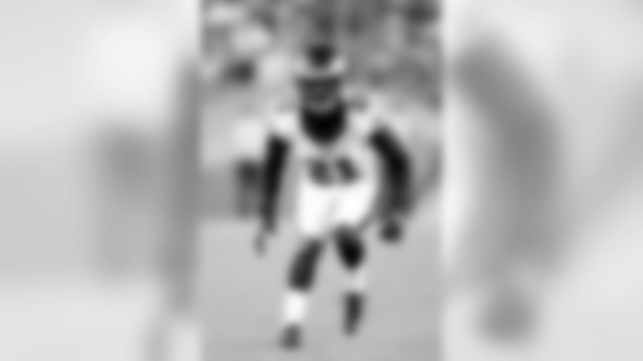 CB Roc Carmichael