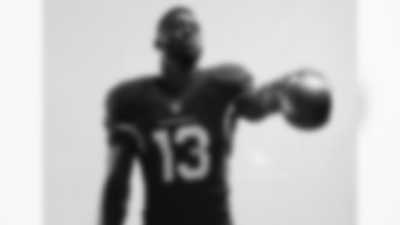 WR Jaron Brown