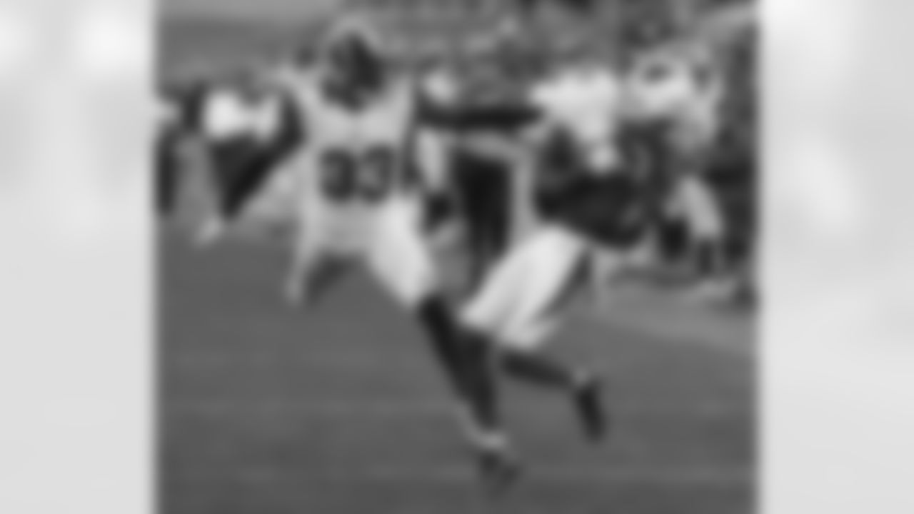 WR J.J. Nelson with the catch