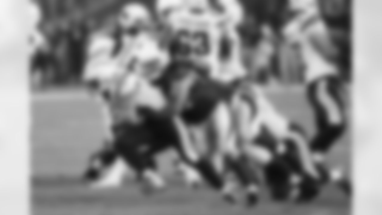 LB Larry Foote: 105 tackles