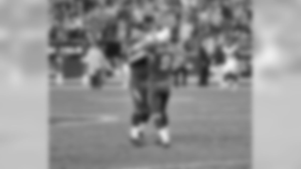 Feely gets "Zastied" after a game winner against Seattle