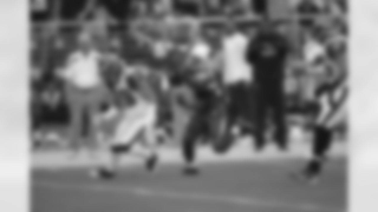 RB Larod Stephens-Howling