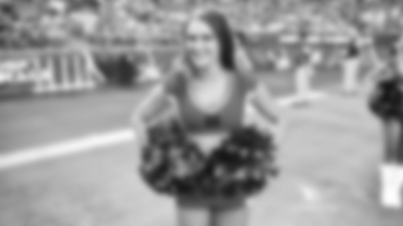 Images of Cardinals cheerleader Nikki during the 2018 season