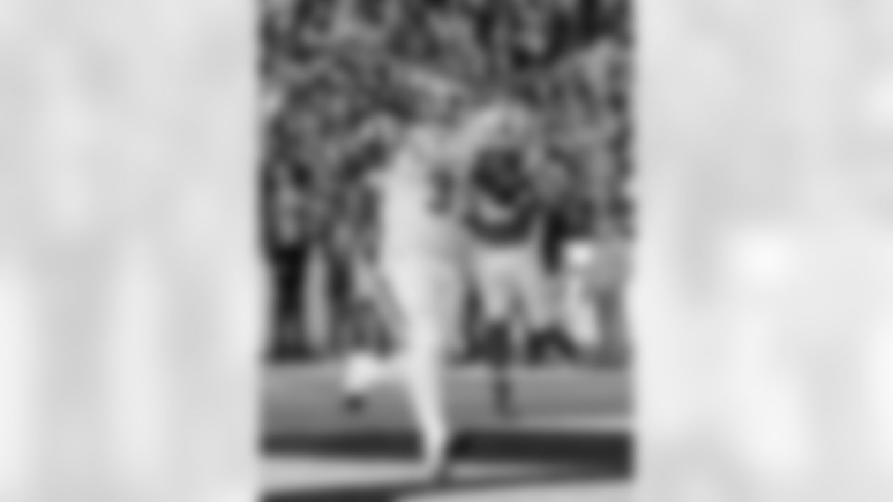 Arkansas' Alex Collins: Projected fourth-rounder