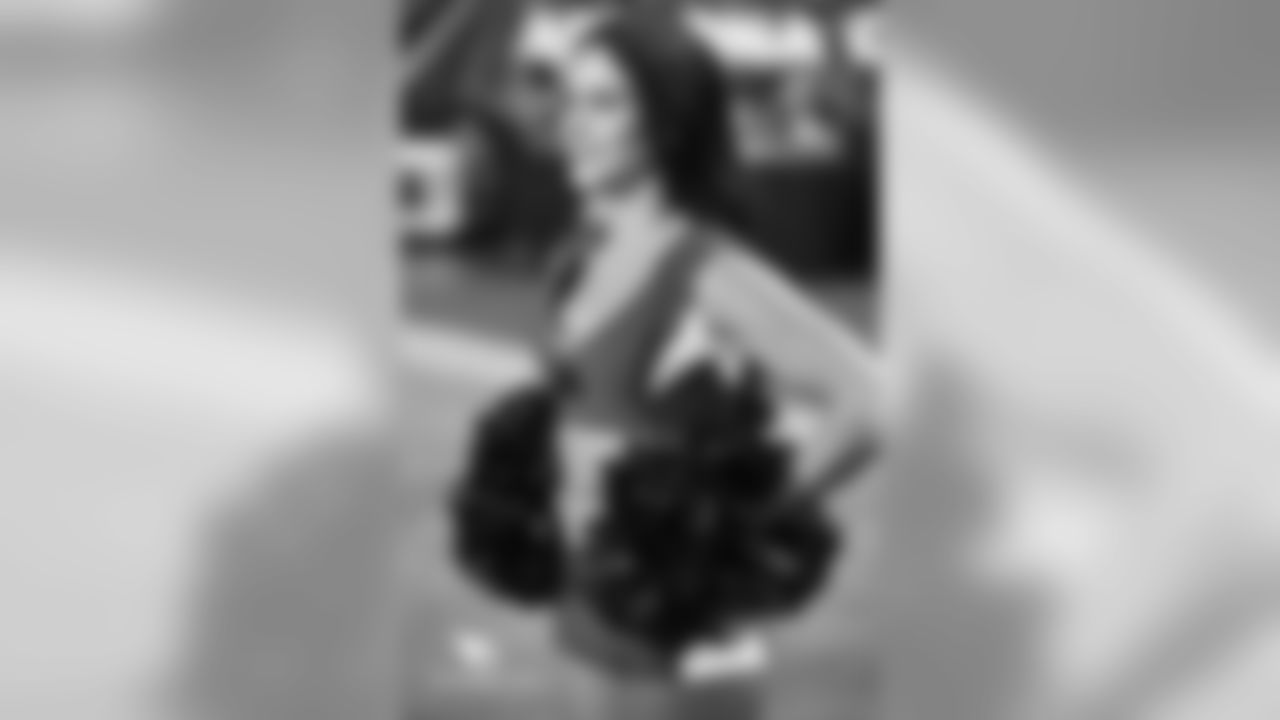 Images of Cardinals cheerleader Kelsie during the 2018 season
