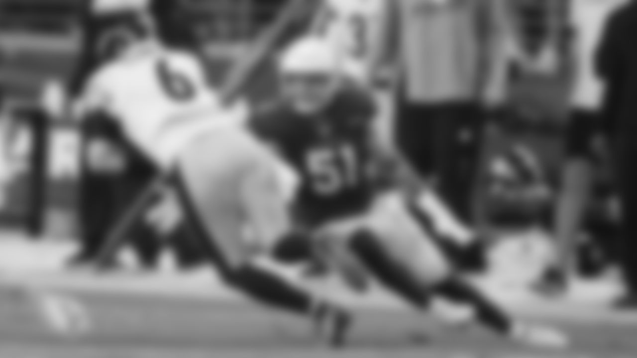 LB Tanner Vallejo: Seven tackles