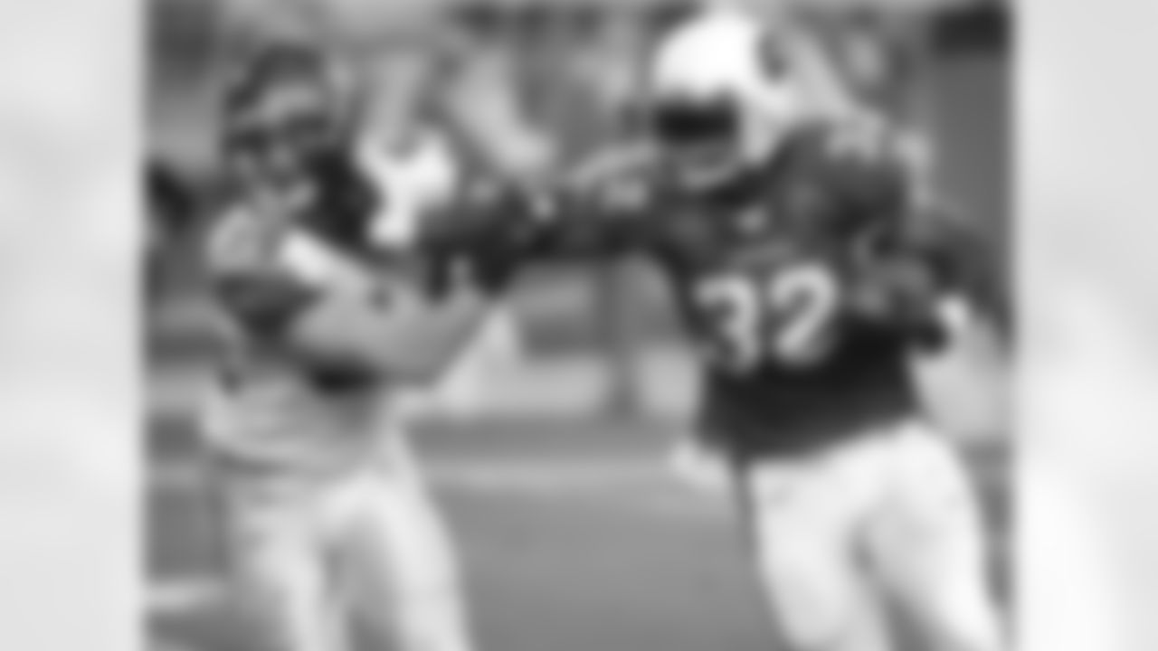 2008: RB Edgerrin James carries the ball