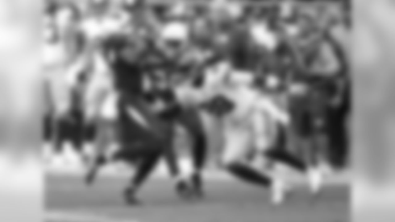 S Antoine Bethea snags an interception
