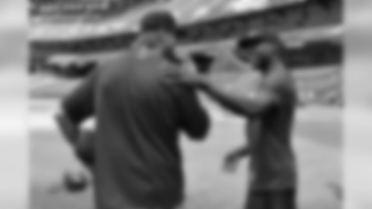 CB Patrick Peterson talks with Diamondbacks P Archie Bradley