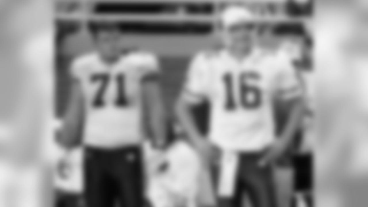 2004: C Alex Stepanovich, Ohio State (left)