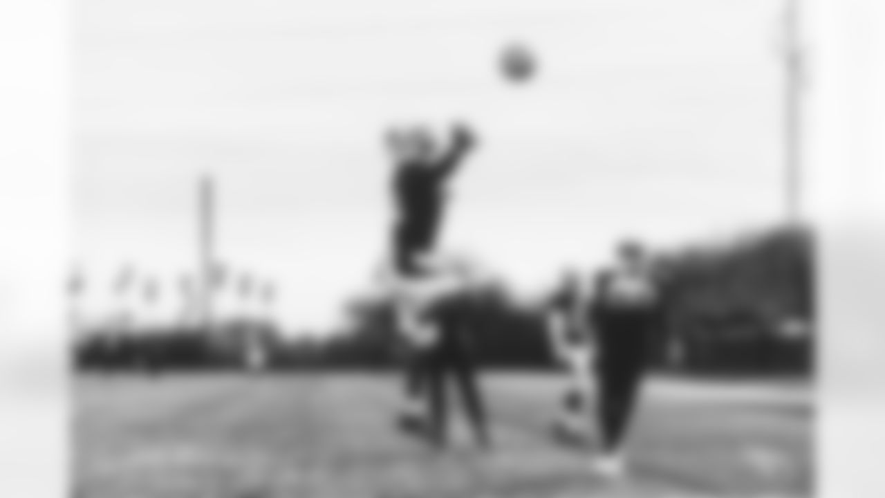 WR Trent Sherfield