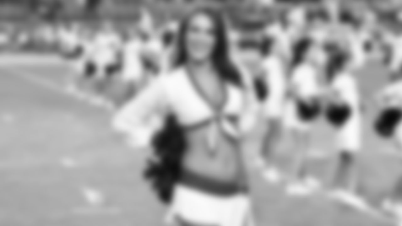 Images of Cardinals cheerleader Nikki during the 2018 season