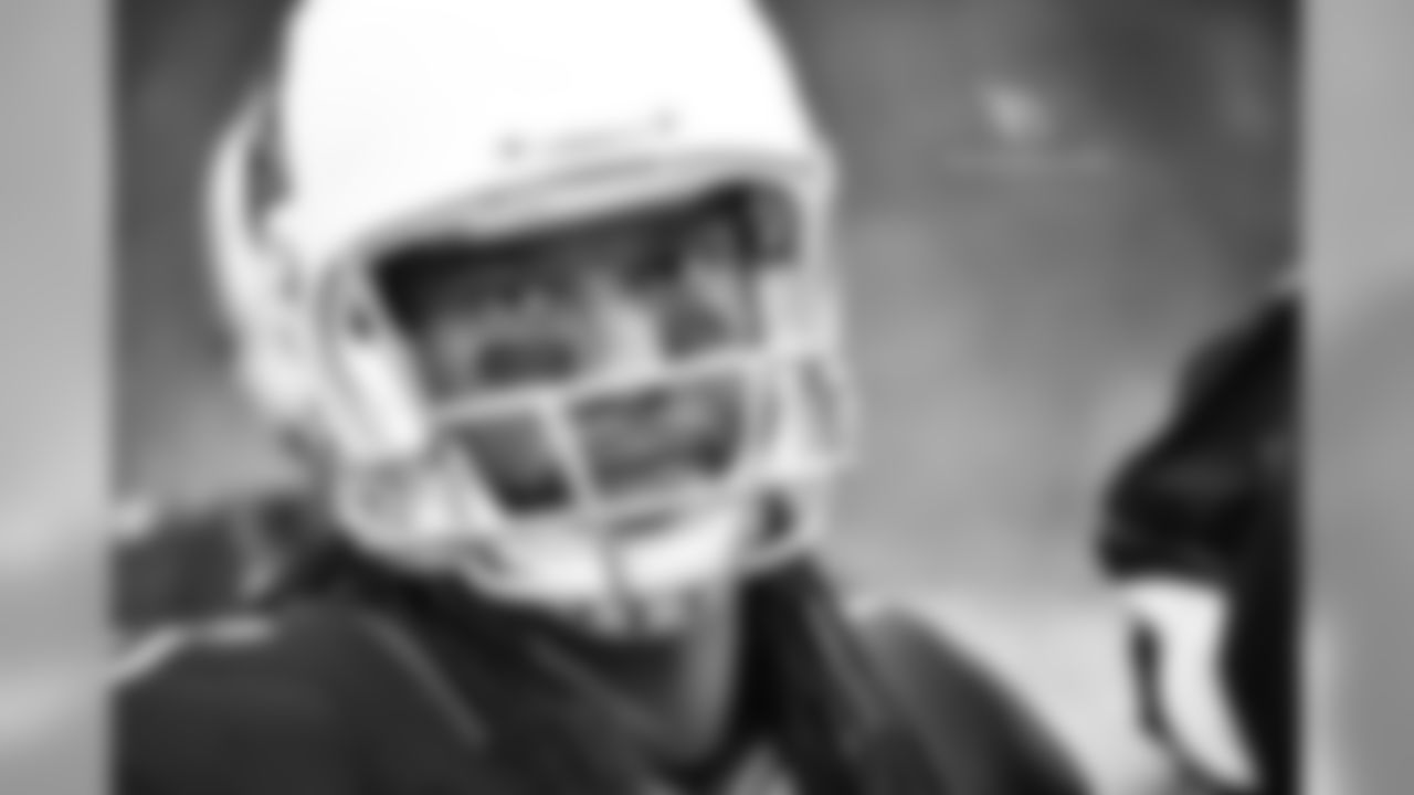 WR Larry Fitzgerald against the Rams