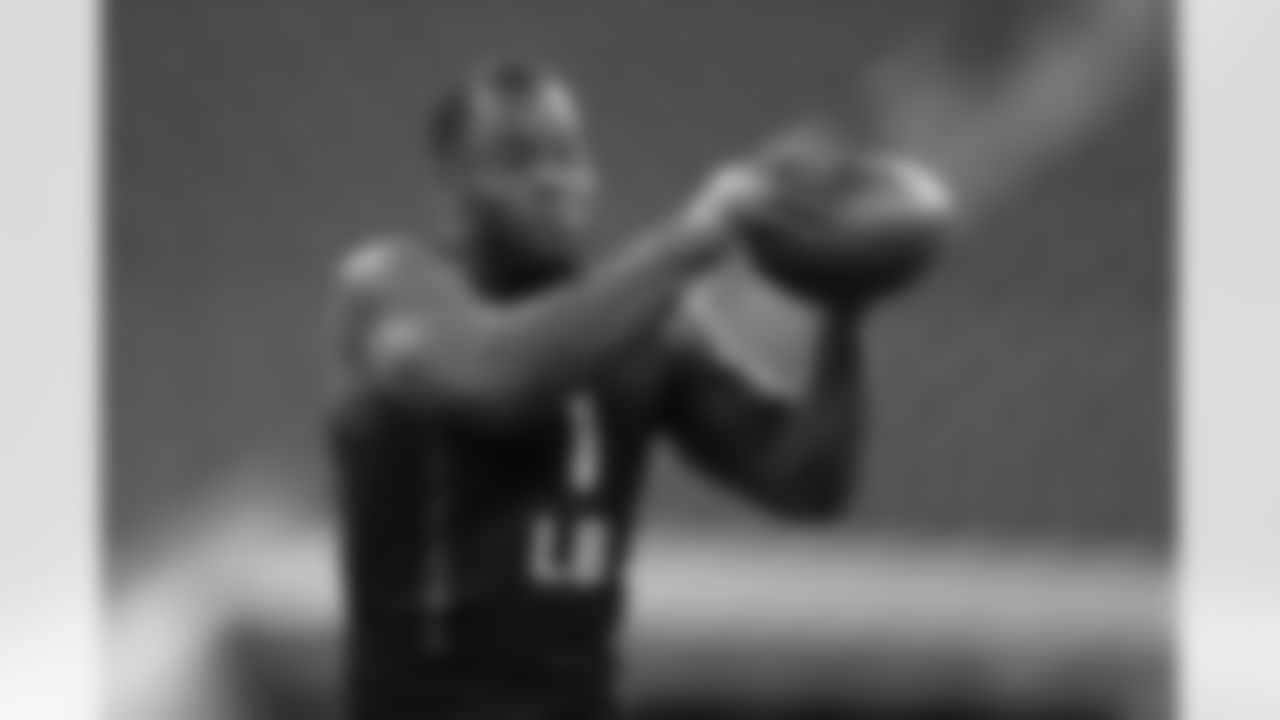 Memphis LB Genard Avery: Projected fourth-rounder