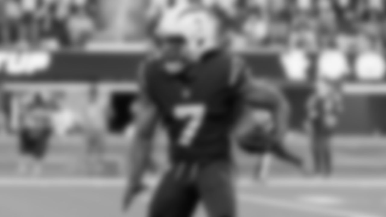#7 | WR | ANDRE ROBERTS