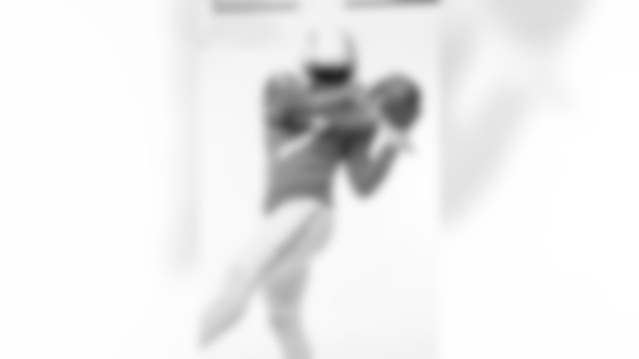 220630_OffenseMediaDay_086