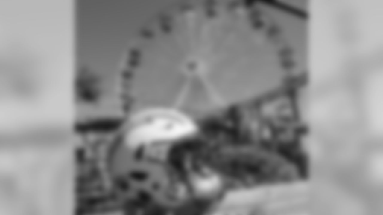 022318_Helmet_096