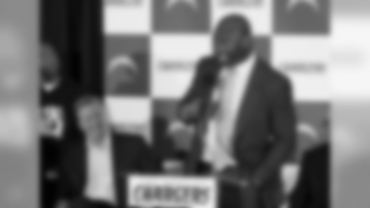 011817_forum_kick_off_115.jpg