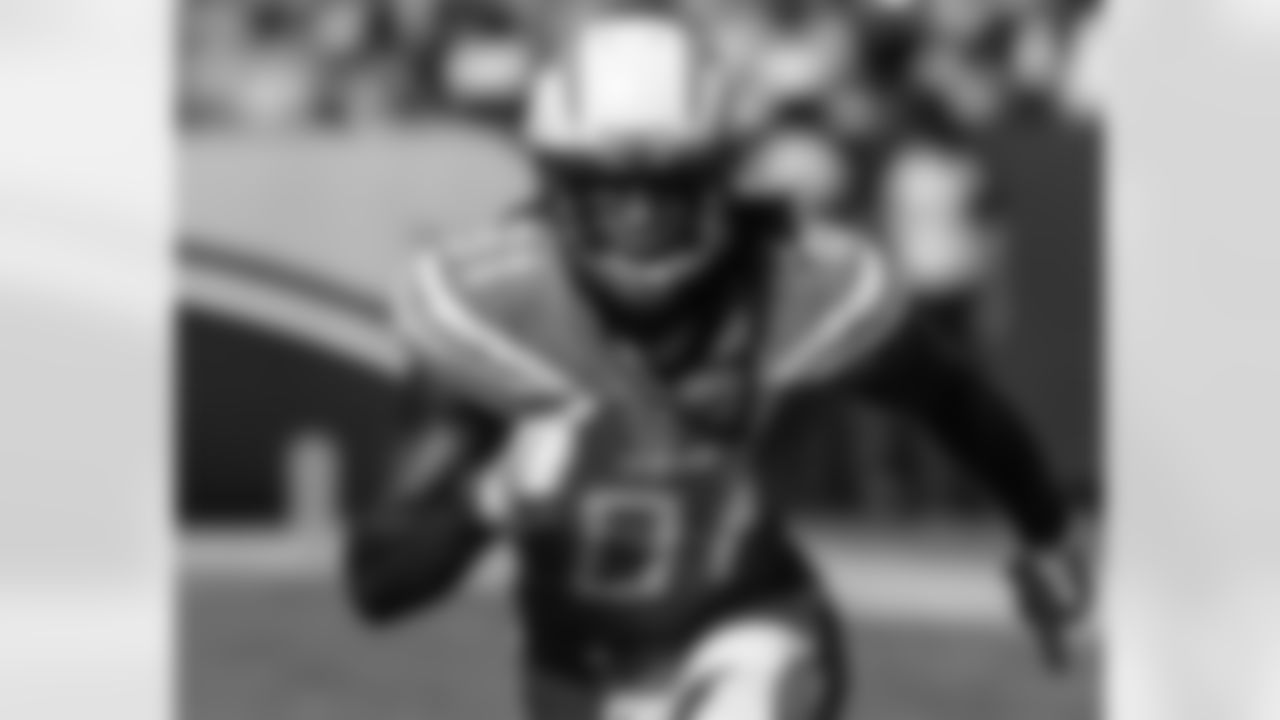 102217_denvslac_mn_164.jpg