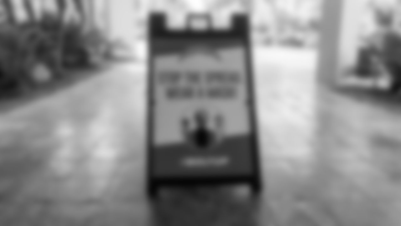200728_TC_Signs_TN_043
