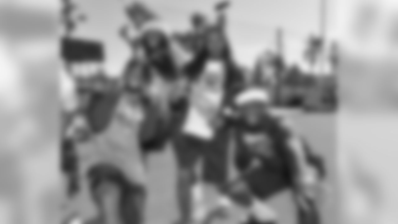 120717_players_xmas_045.jpg