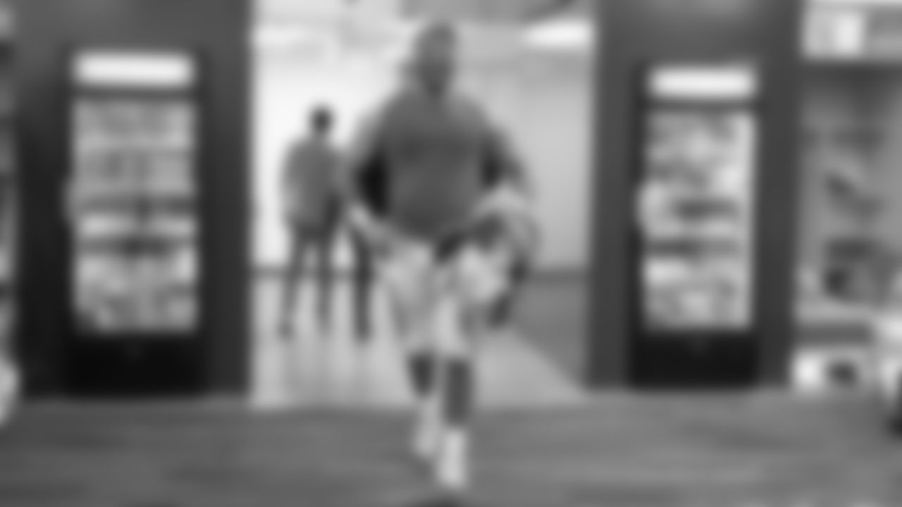 211022_LockerRoom_072