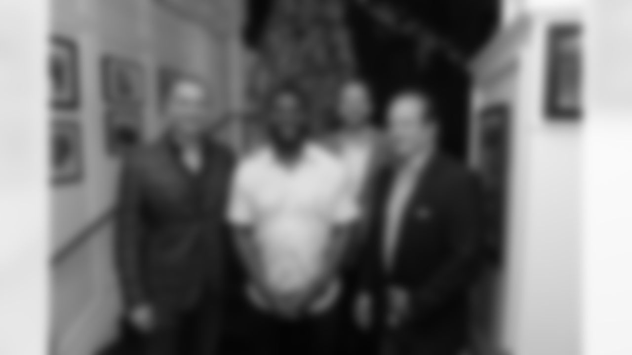 120217_alumni_cannery_015.jpg