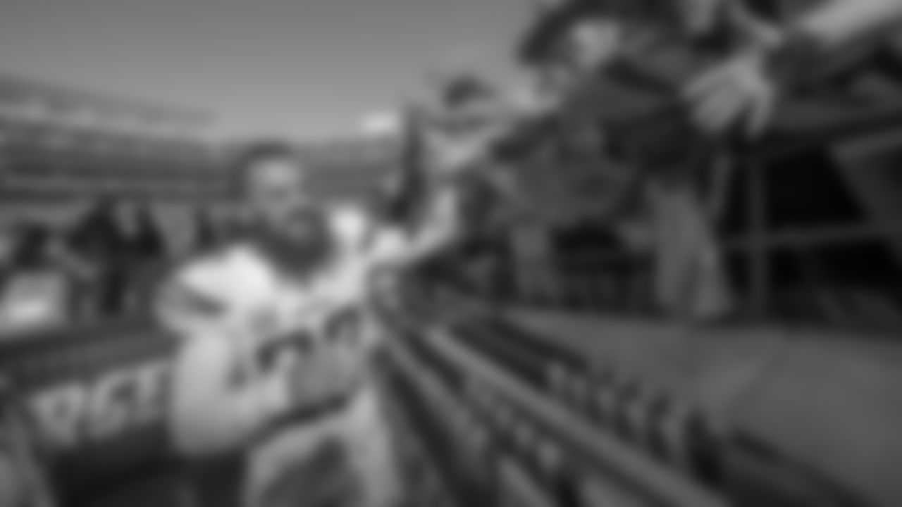 030-091414_SEAvsSD_MN_623
