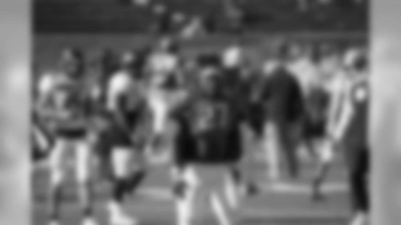 ap_18026679029040.jpg