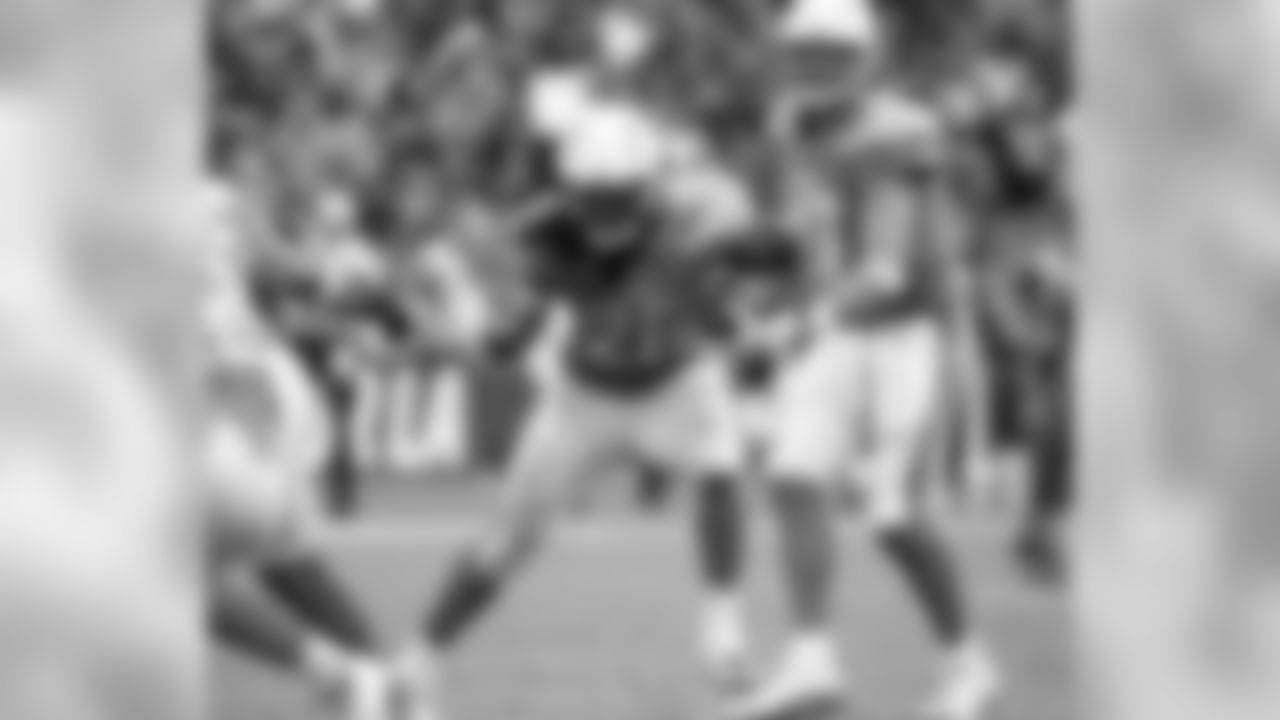 Oakland Raiders at Los Angeles Chargers on Sunday, October 07, 2018 in Carson, CA. Final score: OAK 10 - LAC 26