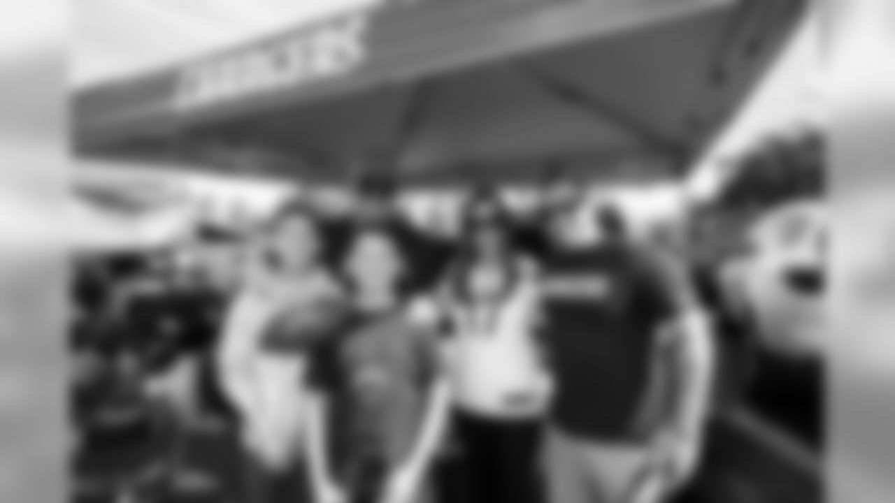 Cincinnati Bengals at Los Angeles Chargers on Sunday, December 9, 2018 in Carson, CA. Final score:26-21