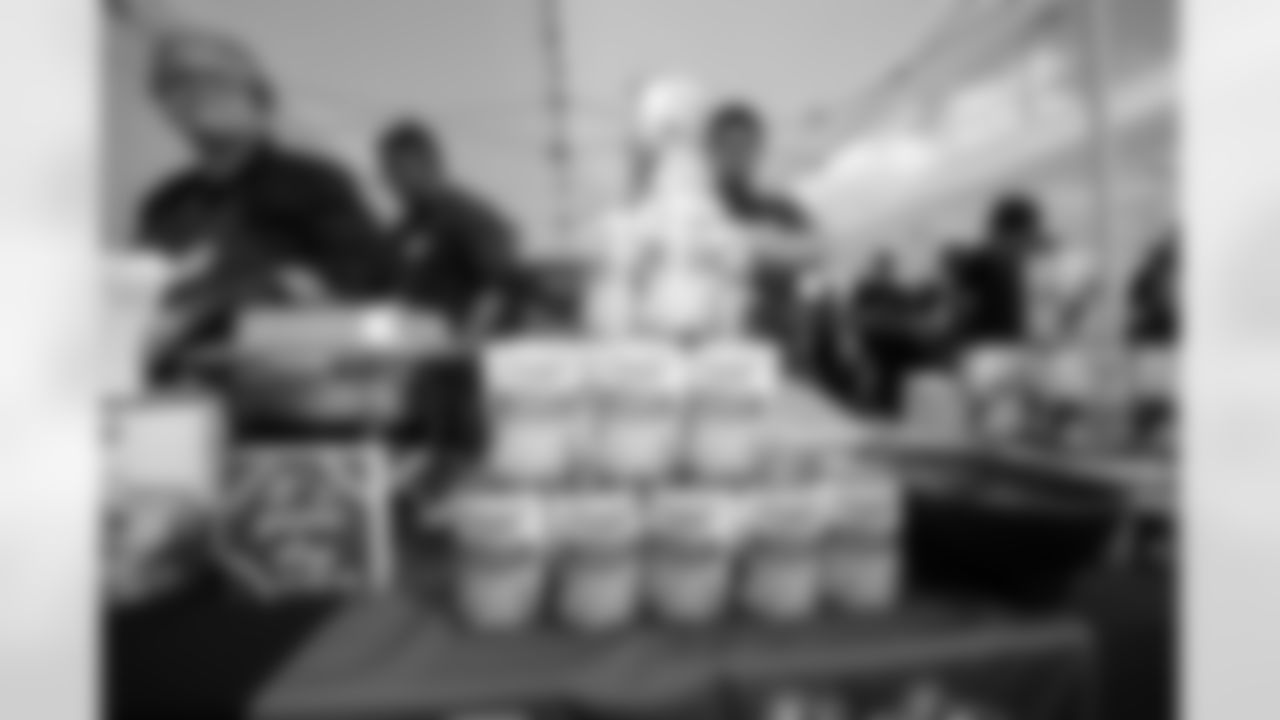 The Los Angeles Chargers play the Las Vegas Raiders on Sunday, October 1, 2023 at SoFi Stadium in Inglewood, CA.
[FINAL SCORE: LAC 24 - LV 17]